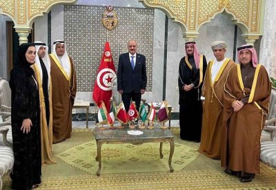 وزير الشؤون الخارجية والهجرة والتونسيين بالخارج يستقبل سفراء دول مجلس التعاون في تونس