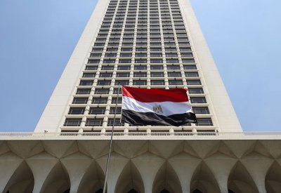 مصر تُدين الاعتداءات الإيرانية وتجدد تضامنها مع دول الخليج