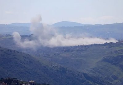 إسرائيل تكثف غاراتها على لبنان.. وتنشر صوراً لاستهدافها عناصر حزب الله
