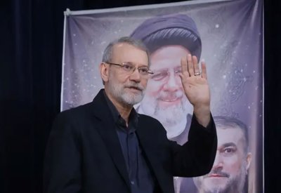 الصين: قتل علي لاريجاني "غير مقبول"