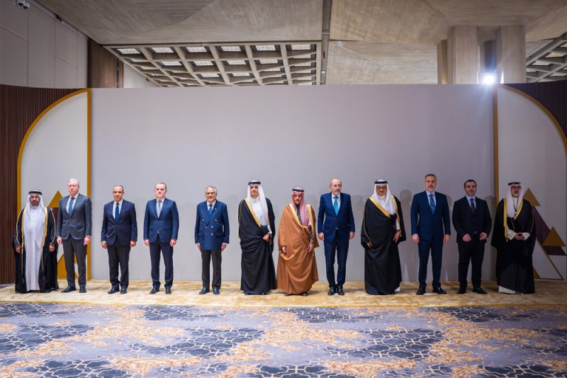 وزير الخارجية يشارك في الاجتماع الوزاري التشاوري بشأن الاعتداءات الإيرانية على دول مجلس التعاون والأردن وتركيا وأذربيجان