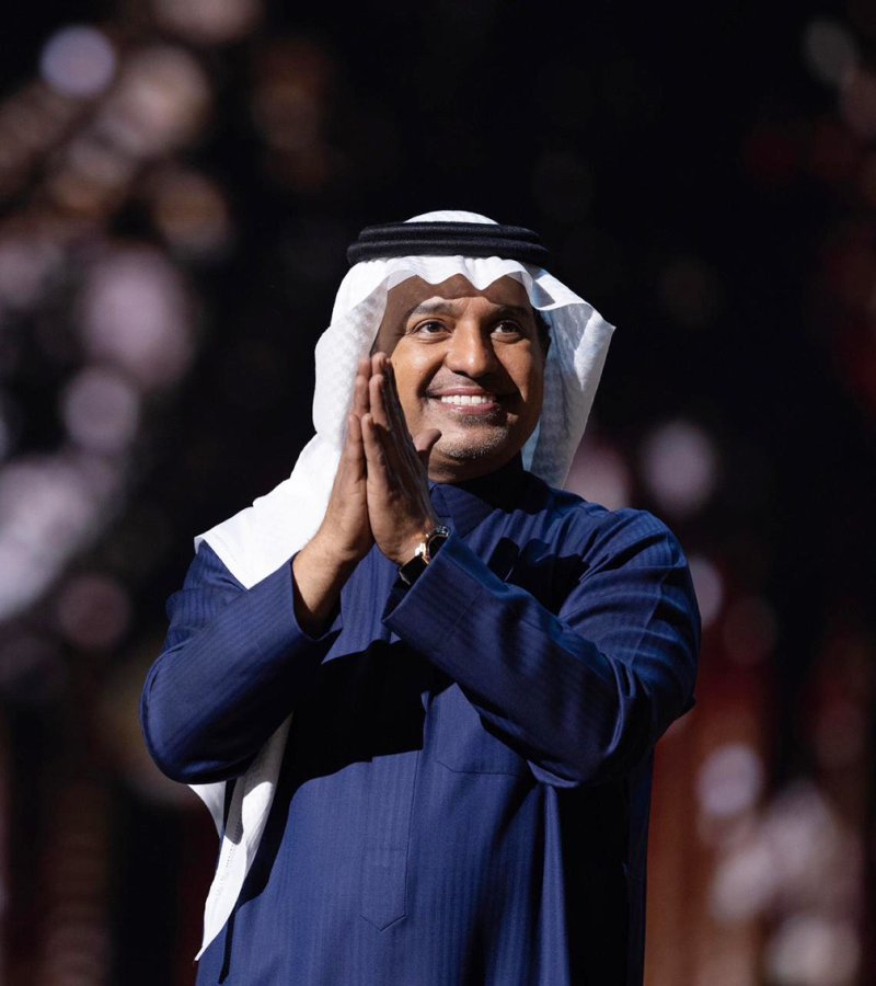 راشد الماجد يحيي رابع أيام عيد الفطر في الرياض