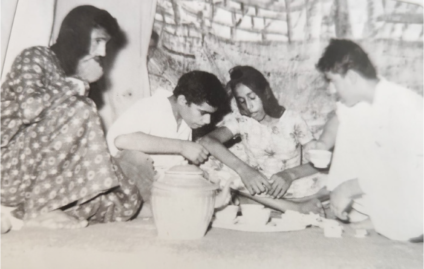 مسرحية عرضها نادي النعيم