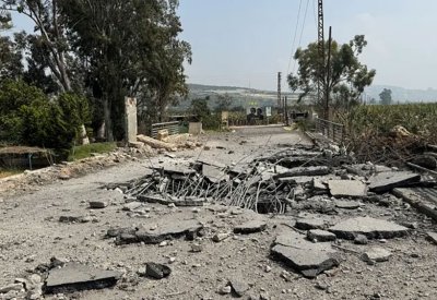 مشاهد لقصف إسرائيل جسر القاسمية.. وعون "بداية غزو بري"