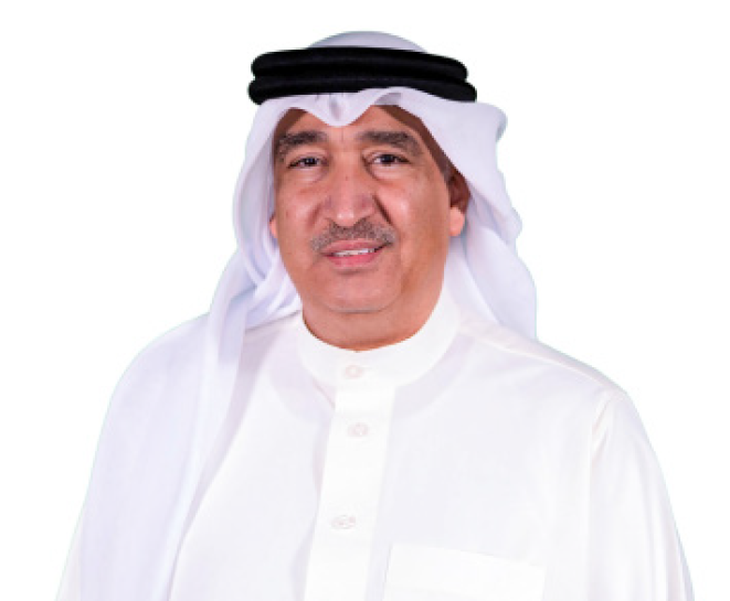 غازي عبدالمحسن الرئيس الحالي للمركز