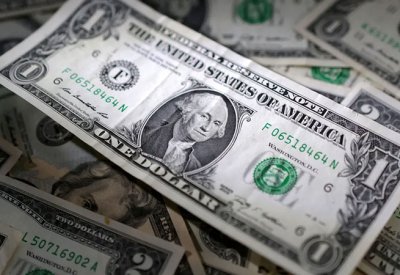 الدولار يتعافى مع تهدئة مؤقتة لتوترات الشرق الأوسط