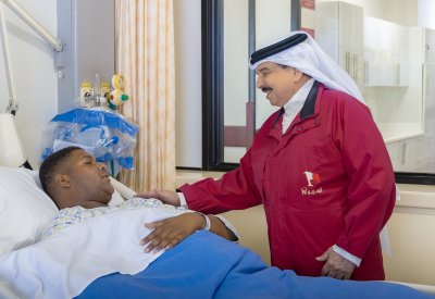 جلالة الملك المعظم القائد الأعلى للقوات المسلحة يقوم بزيارة للمصابين والجرحى جراء الهجمات الإيرانية العدائية الآثمة