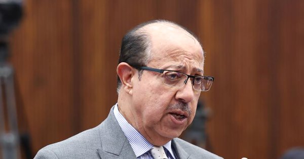 توجه لتطبيق نظام (HOV) لتقليص المركبات الفردية  على الطريق