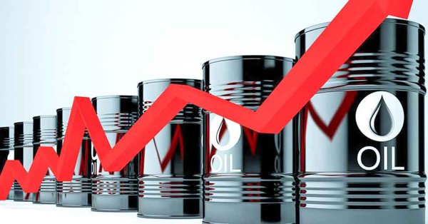 سعر النفط قرب 106 دولارات مع استمرار معضلة “هرمز”