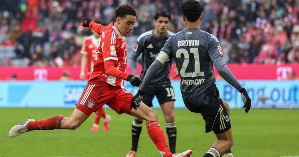 ناغلسمان يوضح موقف موسيالا من المشاركة في كأس العالم