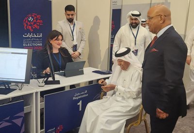 عارف جمشير أول مشارك في انتخابات الغرفة
