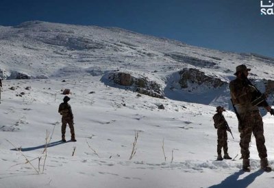 الجيش السوري يغلق نفق تهريب عبر الحدود مع لبنان غرب حمص