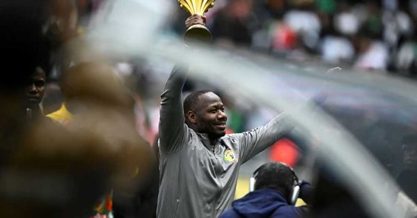 السنغال تتحدى 