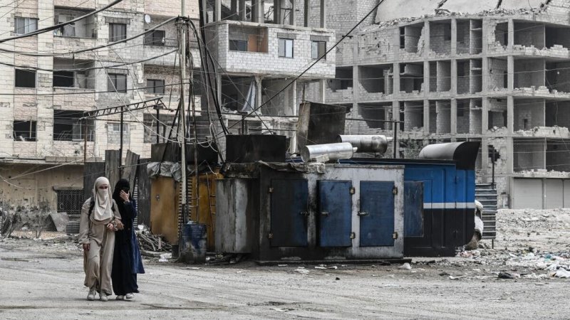 دوي انفجارات في دمشق وريفها.. جراء اعتراض صواريخ إيرانية