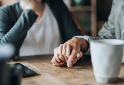 5 أسرار تميز الأزواج أصحاب العلاقات المستقرة.. أهمها الحرية