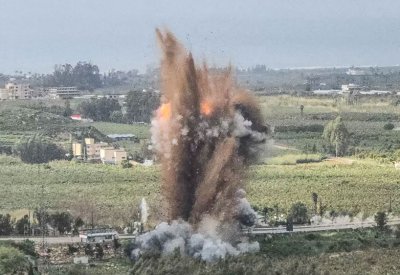 الصحة اللبنانية: مقتل 7 بغارة إسرائيلية قرب صور جنوبي لبنان