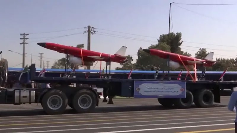 تقارير عن تزويد روسيا لإيران بمسيرات متطورة.. والكرملين ينفي
