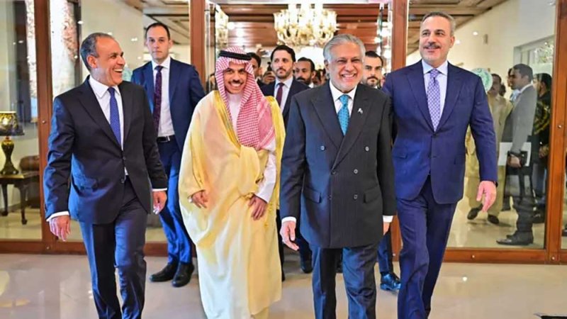 باكستان: ناقشنا مع السعودية وتركيا ومصر سبل إنهاء الحرب "نهائياً"
