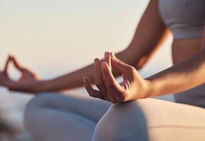 اليوغا أفضل طريقة لتحسين النوم.. دراسة علمية تؤكد