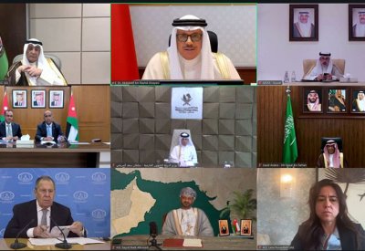 وزير الخارجية يترأس اجتماعاً خليجياً أردنياً مع وزير خارجية روسيا الاتحادية عبر الاتصال المرئي
