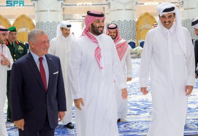 تنسيق سعودي أردني قطري بجدة لتعزيز أمن المنطقة واستقرارها ومواجهة مخاطر التصعيد العسكري على حرية الملاحة وإمدادات الطاقة