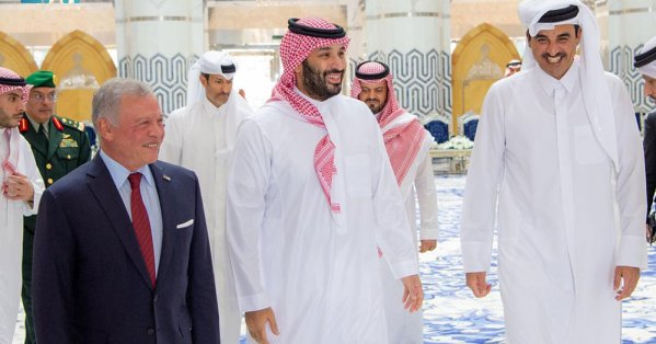 تنسيق سعودي أردني قطري بجدة لتعزيز أمن المنطقة واستقرارها ومواجهة مخاطر التصعيد العسكري على حرية الملاحة وإمدادات الطاقة