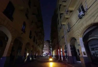 مصر تقرر تعديل مواعيد إغلاق المحال والمولات التجارية