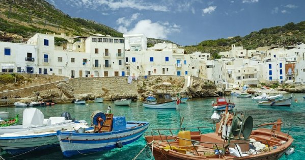 تراجع الإنفاق السياحي الدولي يعكس تداعيات الأحداث الإقليمية