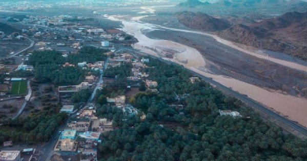 سرور سمائل العمانية ملتقى التراث والطبيعة