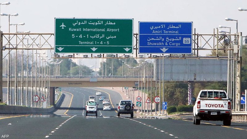 حريق كبير في مطار الكويت بعد اعتداءات بمسيّرات إيرانية