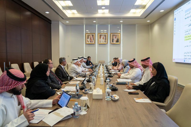 "خدمات النواب" تناقش وبمشاركة كبار مسؤولي " الصحة" تعديلات على منظومة قوانين مزاولة المهن الطبية