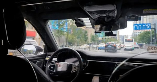 عطل تقني يشل سيارات "بايدو" ذاتية القيادة 