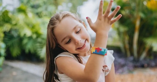 مناقشة برلمانية لتطوير خدمات ذوي التوحد في الجلسة القادمة 