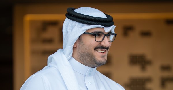 نيابة عن جلالة الملك المعظم…سمو الشيخ عيسى بن سلمان بن حمد يحضر ختام مهرجان كأس جلالة الملك المعظّم