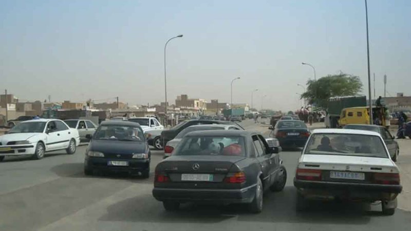 موريتانيا...قرار حظر السيارات ليلا لتوفير الوقود يشعل جدلا