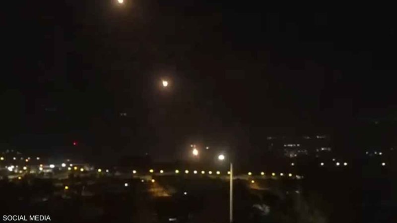 صاروخ من لبنان يستهدف كريات شمونة شمالي إسرائيل