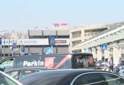 مطارات إيطالية تحذر من محدودية إمدادات الوقود