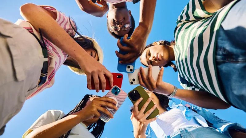 تحذيرات من محتوى طبي خطر ينشره مؤثرون عبر المنصات