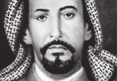 التاجر علي بن عبدالله زباري.. عاشق الزجاج الملون