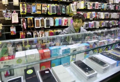 مصر تتيح رسمياً خدمة تقسيط رسوم الهواتف المستوردة