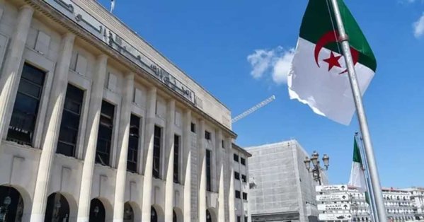 تسجيل 2131 مشروعاً استثمارياً في الجزائر بالربع الأول من 2026 