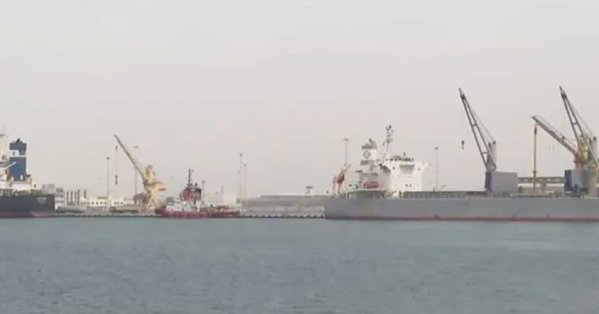 كوريا الجنوبية تعتزم إرسال ناقلات نفط إلى ميناء ينبع السعودي لتجنب مضيق هرمز 