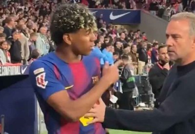 "سأحميه دائماً".. فليك يرد على غضب يامال من استبداله