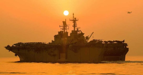 طهران تلعب أوراقها الأخيرة وواشنطن تضع الرصاصة فوق الطاولة 