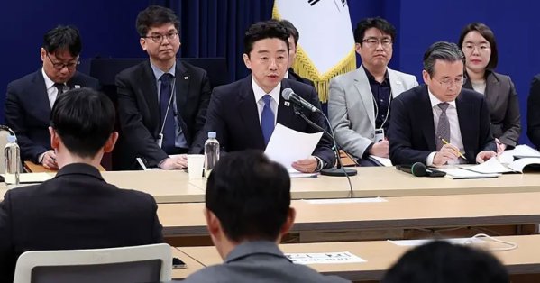 مبعوث لسيول يزور كازاخستان وعمان والسعودية للحصول على النفط 