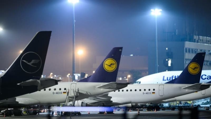 أسهم شركات الطيران الأوروبية تقفز بقوة بعد إعلان ترامب وقف إطلاق النار