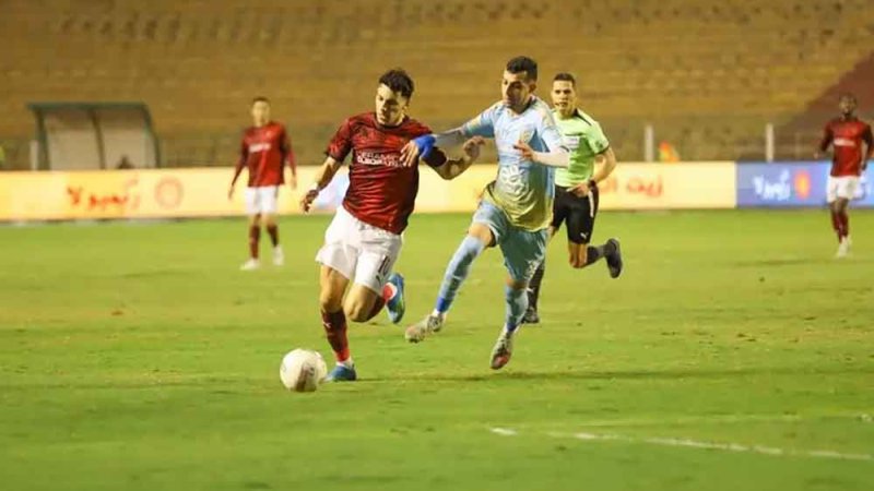 الأهلي يشكو حكم مباراة سيراميكا: تجاوز بـ"الألفاظ واليد" وهدد اللاعبين