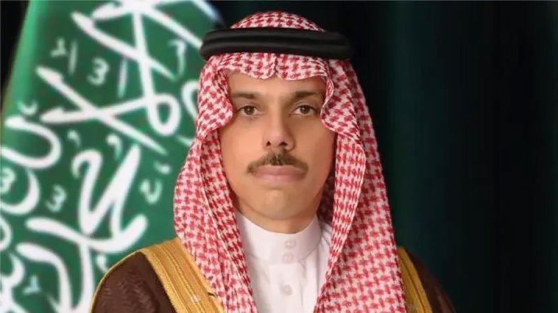 وزير الخارجية السعودي يتلقى اتصالاً هاتفياً من وزير خارجية إيران
