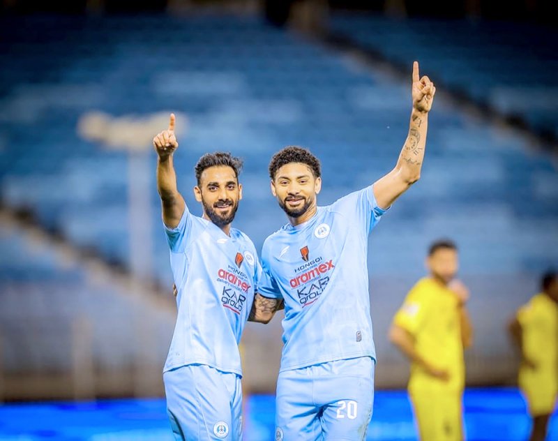 الرفاع إلى نهائي كأس جلالة الملك المعظم