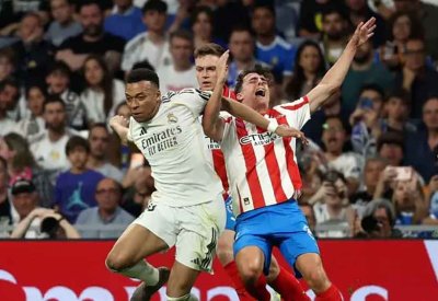 ريال مدريد يتعثر أمام جيرونا.. وبرشلونة يقترب من اللقب